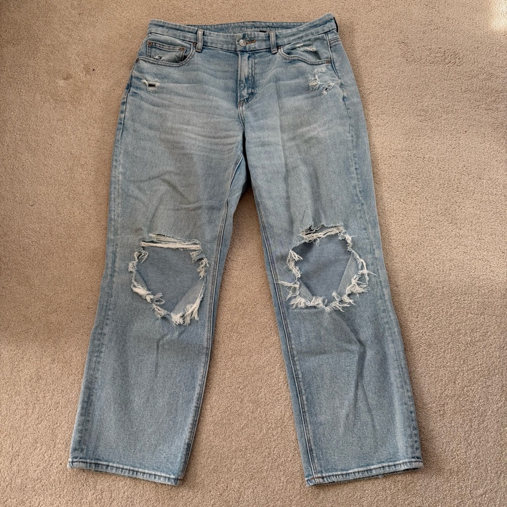 American Eagle Curvy Straight Distressed Jeans